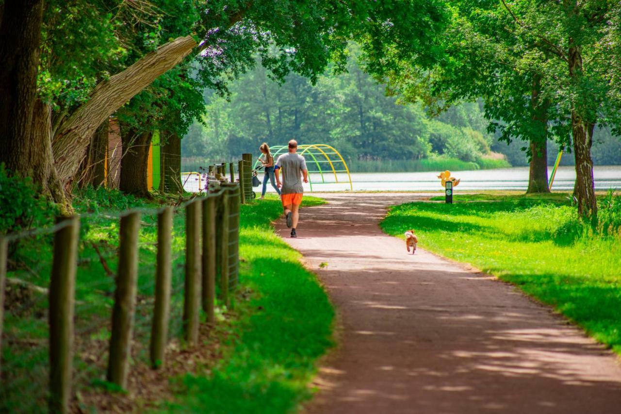 Vakantiepark Westerwolde Pagedal スタッズカナール エクステリア 写真